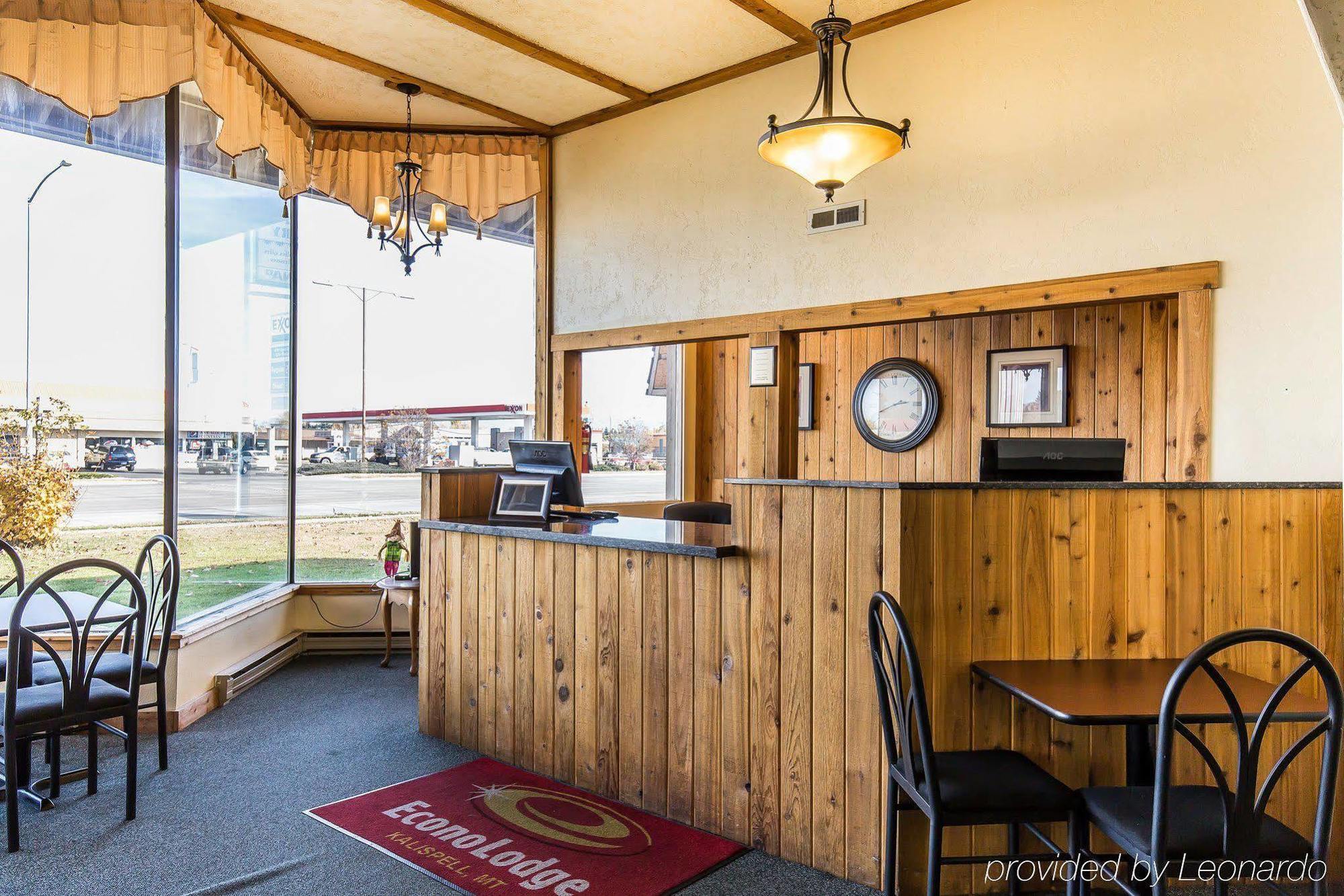 Econo Lodge Inn & Suites Kalispell - Glacier National Park Gateway Exteriör bild